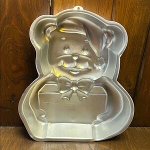 Wilton Teddy Bear Cake Pan